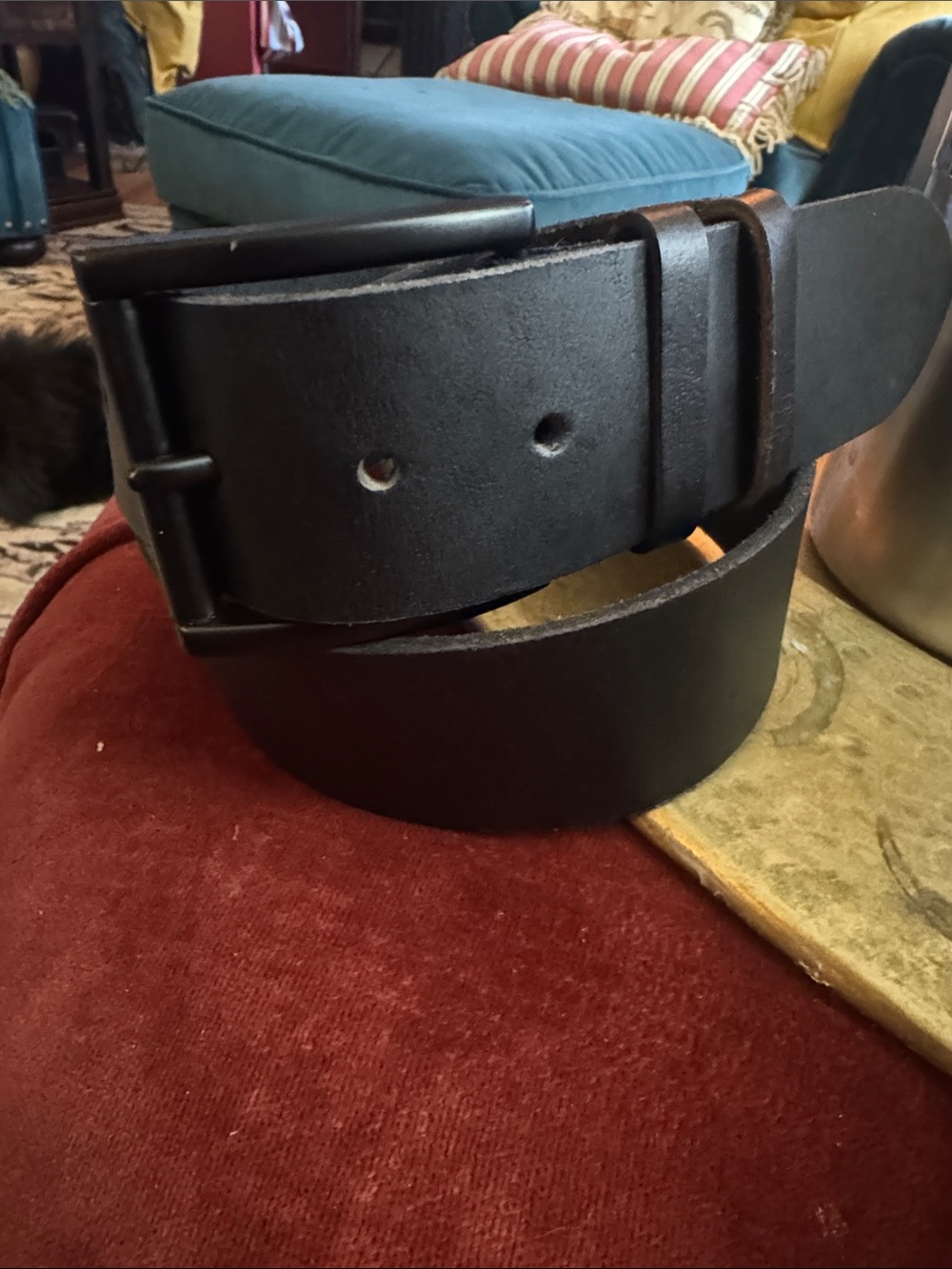 American Eagle Outfitters Black Leather Belt with Matte Black Buckle